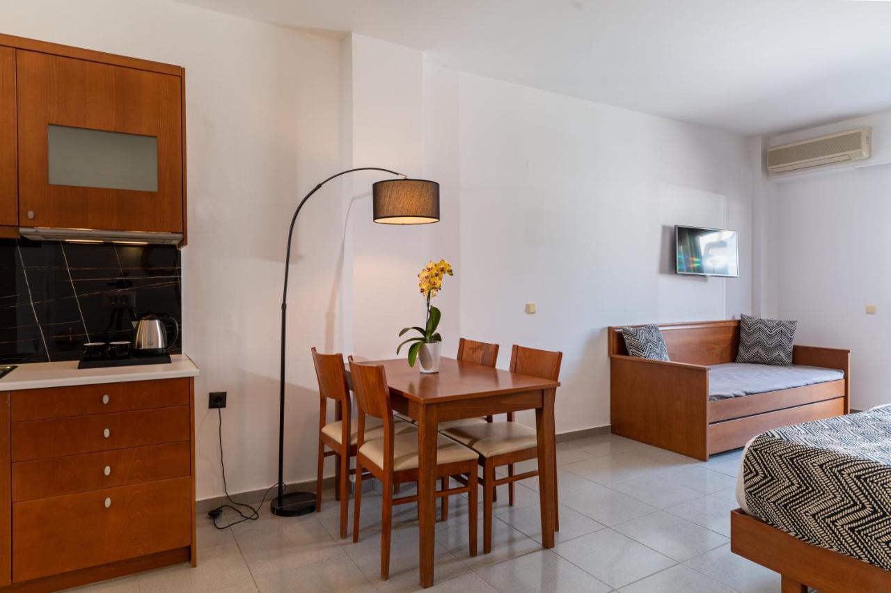 Delfina Boutique Hotel Paralia Kourna Exterior photo